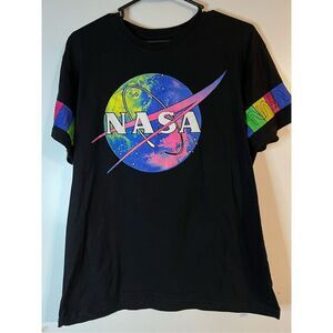 Women’s Large NASA Space Tshirt